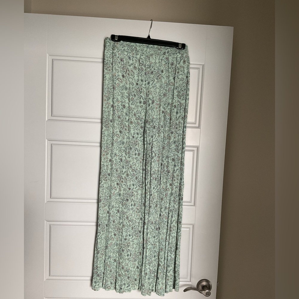 Boho Tassel Pants - Picture 4 of 6